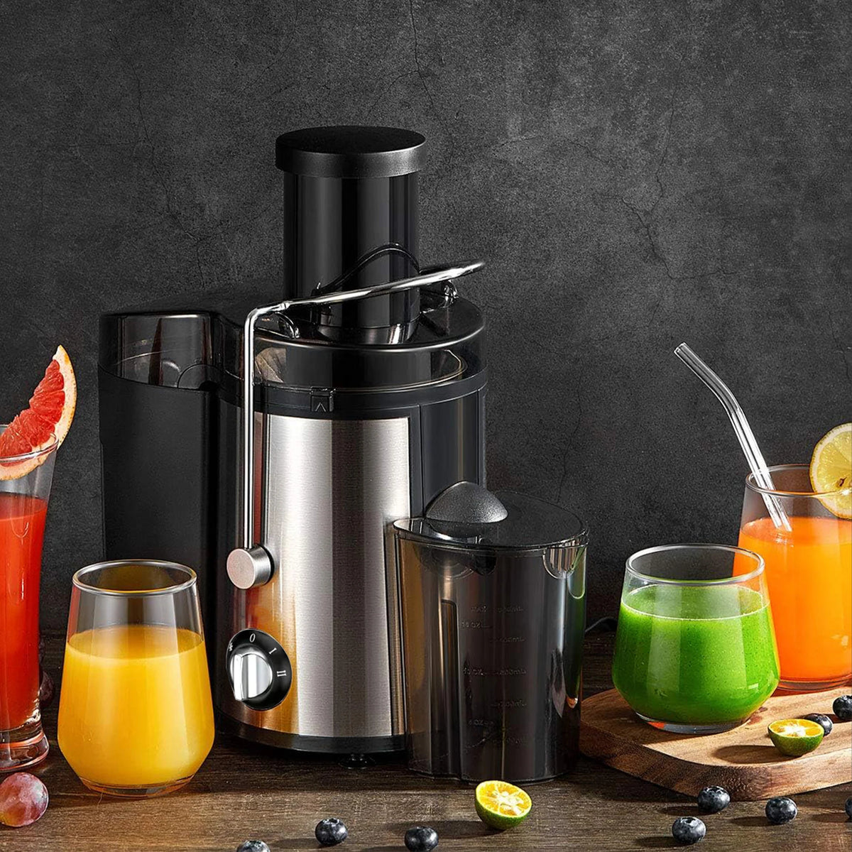 Automatic Juicer With Pulp Ejection for Fruits and Vegetables